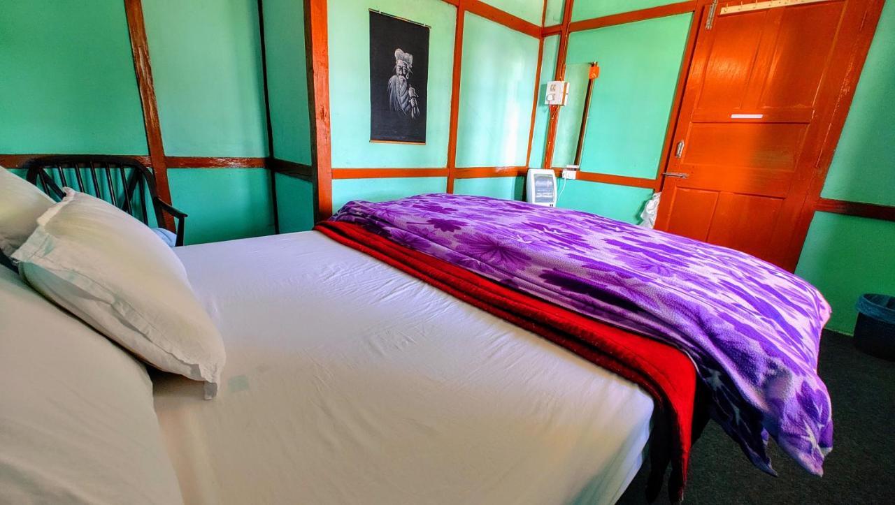Tenzo Homestay Bomdila Bagian luar foto